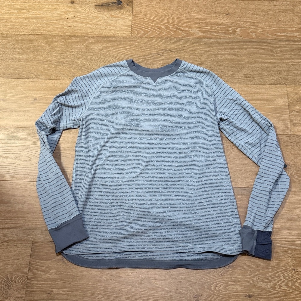 EUC Lululemon Shirt (believe Mens XL) Gray stripe shirt